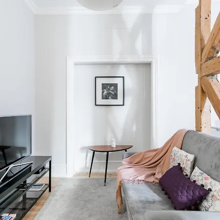 Apartment Center Iv