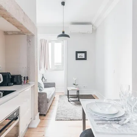 Apartment Center Iv *